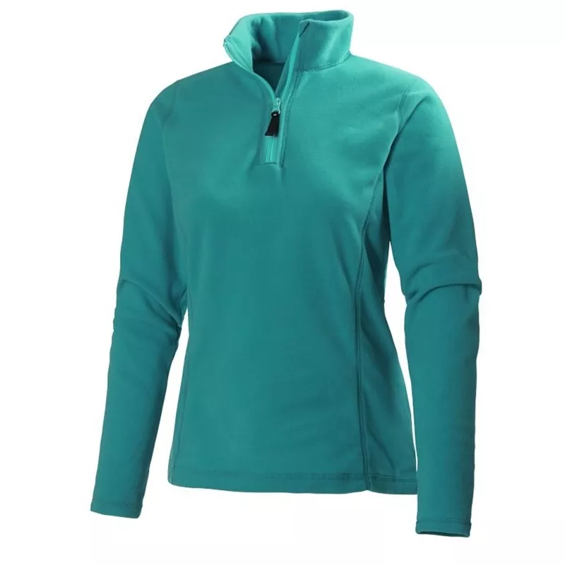 Este o cămașă polo casual?